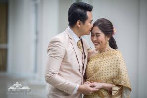 ชุดไทยเจ้าสาว ชุดไทยจักรพรรดิ์ เช่าที่แบมบี้ เวดดิ้ง ห้วยขวาง